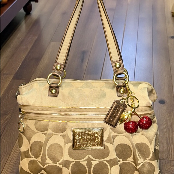 Coach Handbags - Coach Poppy Gold Signature Tote Bag EUC